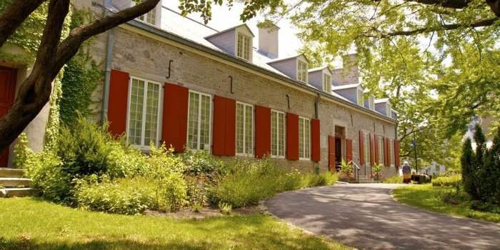 Sorties culturelles : Visite guidée du Château Ramezay
