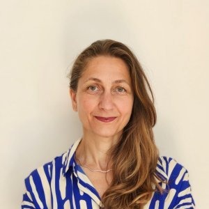 Sitter Virginie